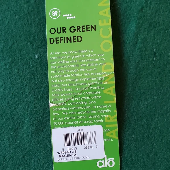 Alo sport pink top - Picture 15 of 16